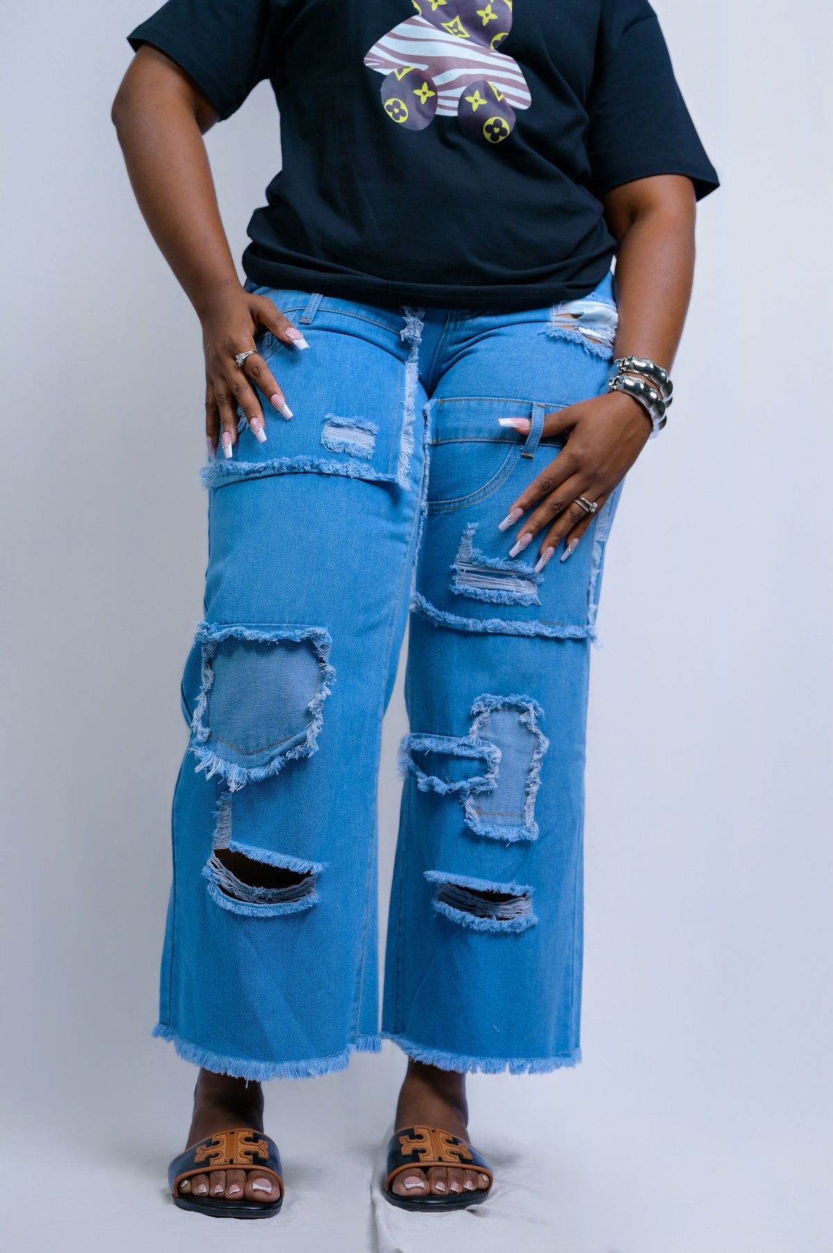 Rhythmic Distressed Jeans - J100067