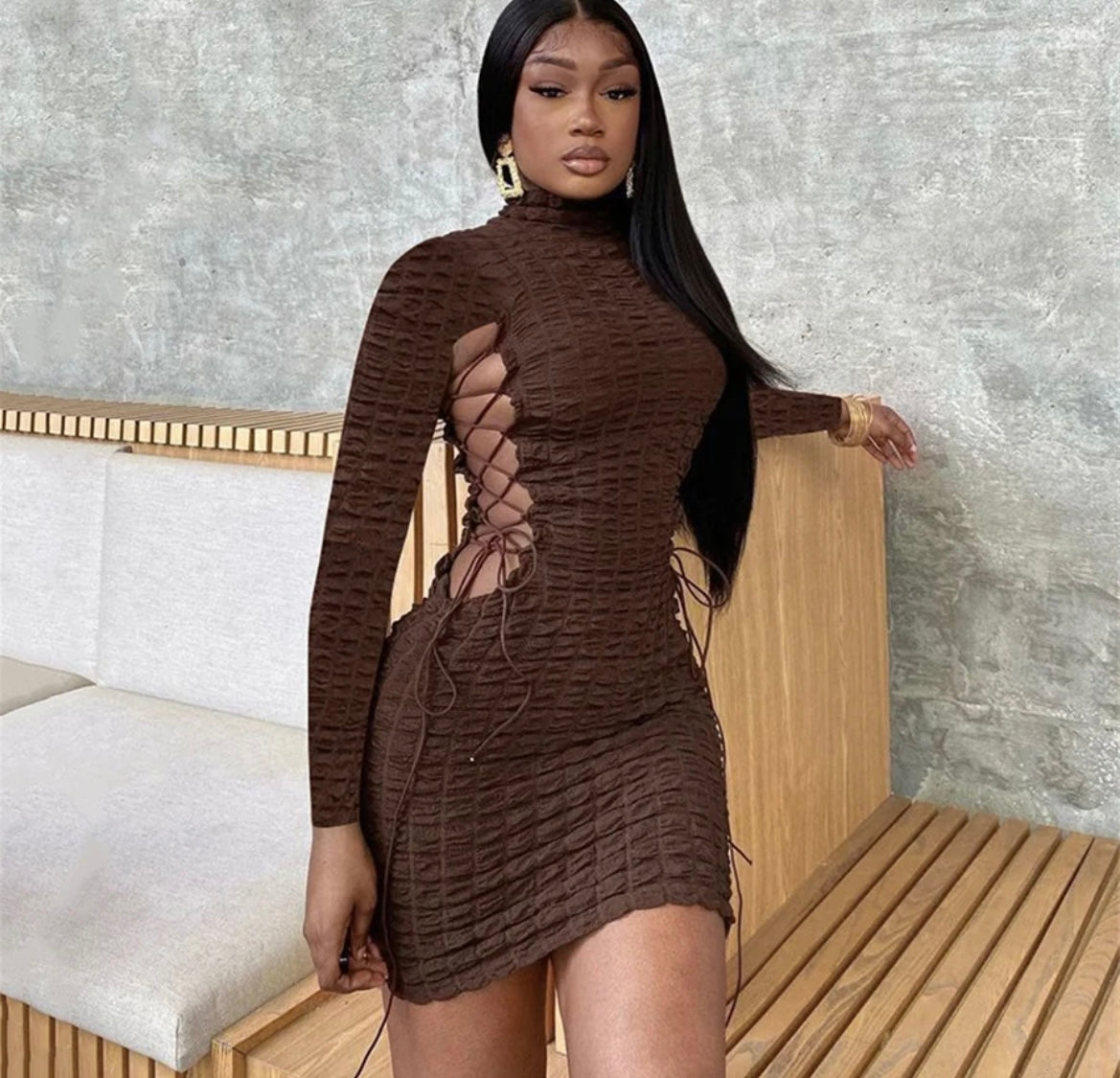 Side Hallow Cut-out Dress (Brown)